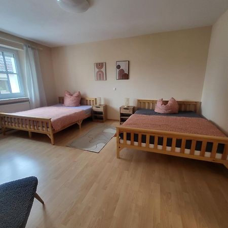 Gemütlisches Loft Nähe Zentrum Schwandorf in Bayern Exterior foto